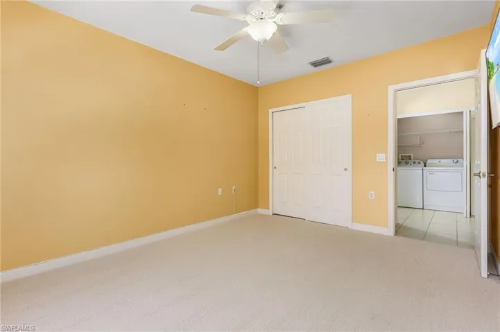 3035  Horizon  LN, Naples, FL 34109