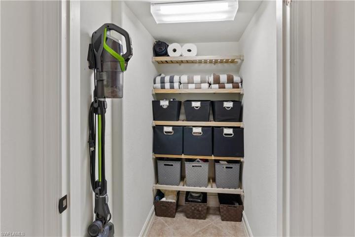 walk in pantry