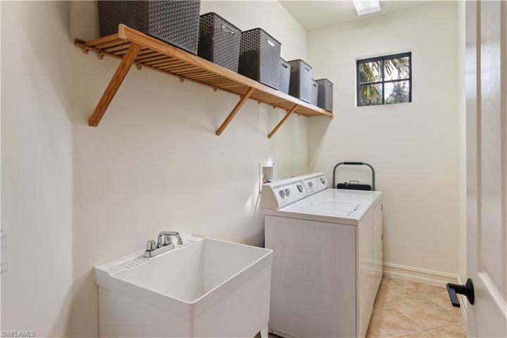 Laundry - Upstairs