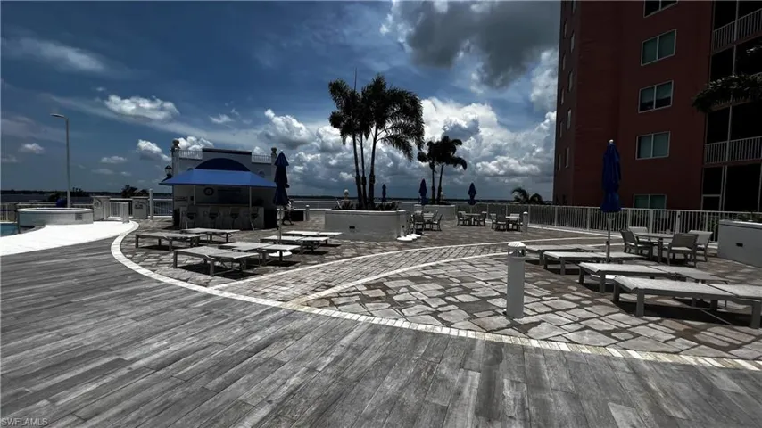 2743 1st St # 1005, Fort Myers Fl 33916