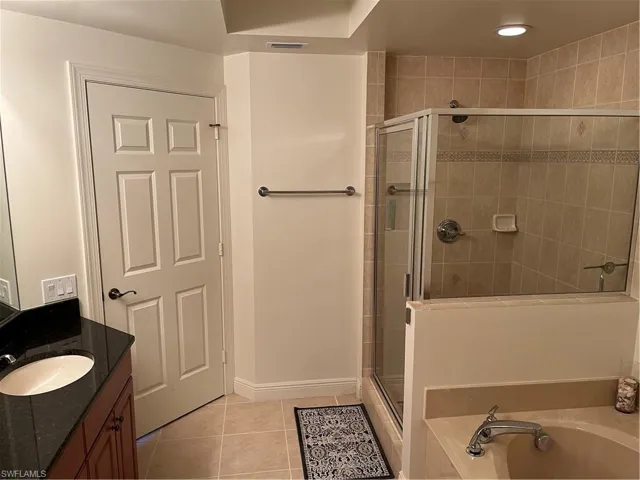 2743 1st St # 1005, Fort Myers Fl 33916
