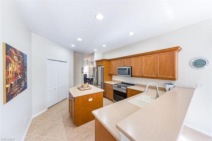 20429  Torre Del Lago  ST, Estero, FL 33928