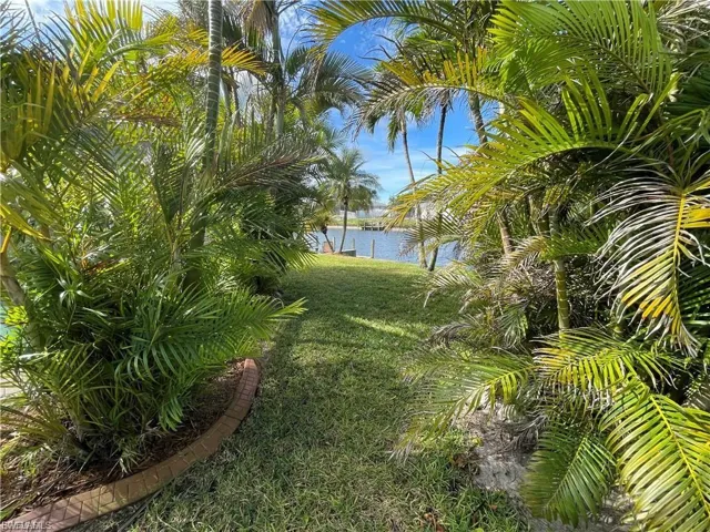 3806 Sw 5th Ave, Cape Coral, Florida 33914