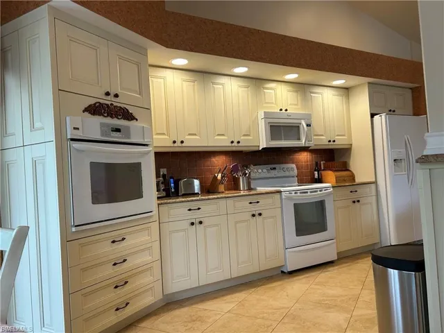 3806 Sw 5th Ave, Cape Coral, Florida 33914