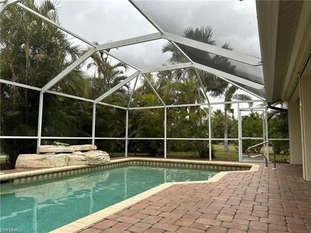 3806 Sw 5th Ave, Cape Coral, Florida 33914