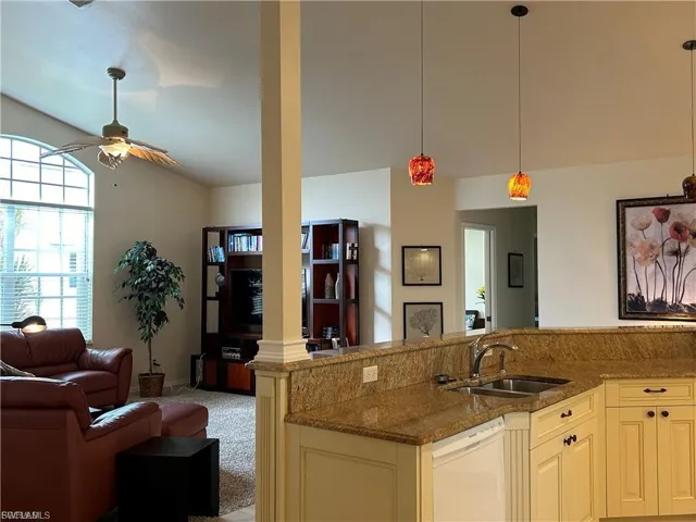 3806 Sw 5th Ave, Cape Coral, Florida 33914