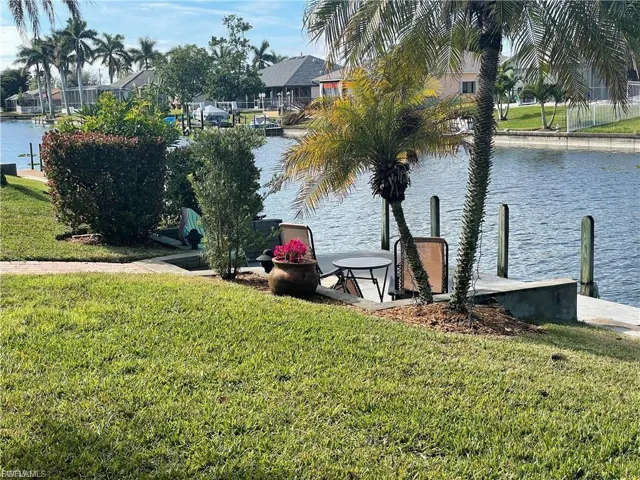 3806 Sw 5th Ave, Cape Coral, Florida 33914