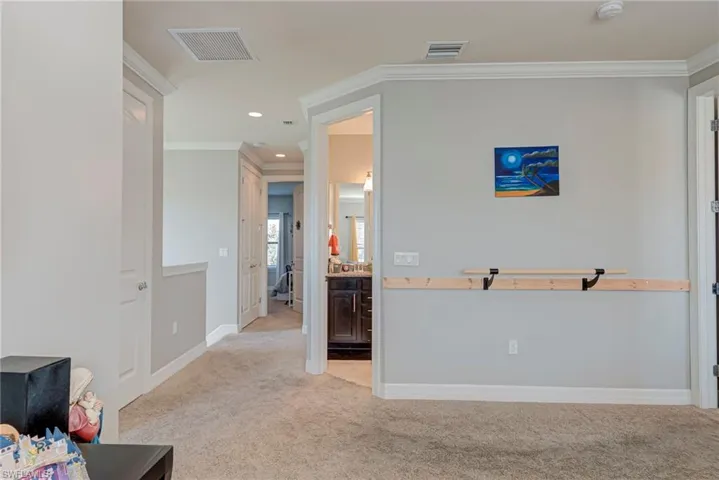 Loft with ballet bar