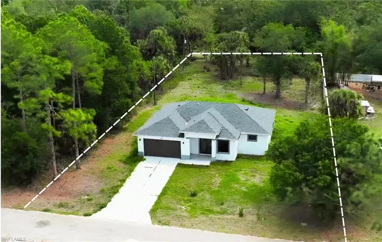 618 Sheldon Ave, Lehigh Acres, Florida 33936