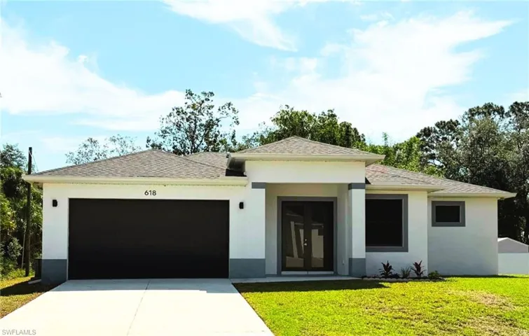 3762 32nd Ave SE Naples