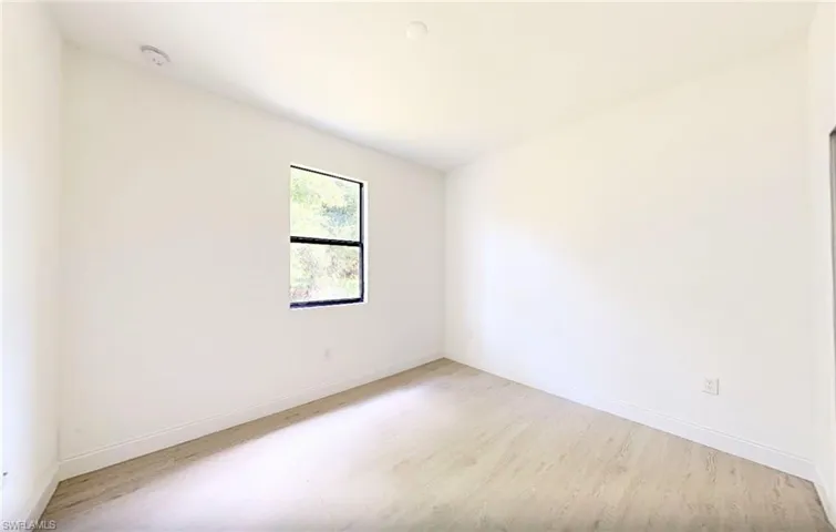 618 Sheldon Ave, Lehigh Acres, Florida 33936