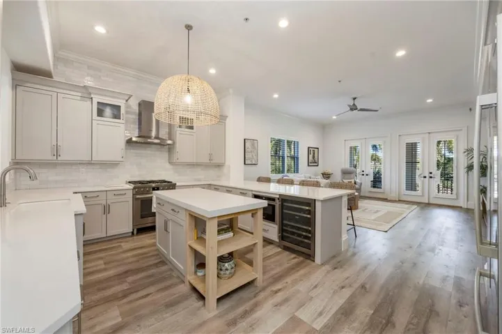2870 Castillo Ct 103, Naples, Florida 34109