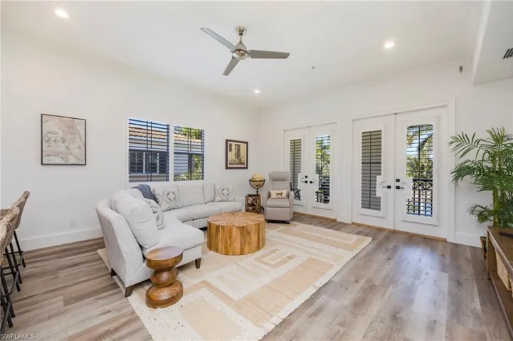 2870 Castillo Ct 103, Naples, Florida 34109