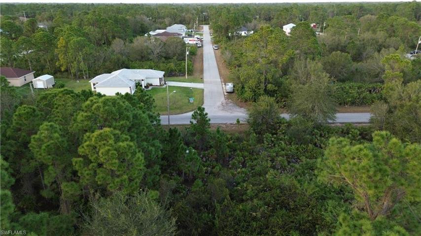 824 Calumet ST E, LEHIGH ACRES FL 33974