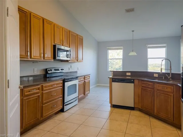 2345  GOLDEN ASTER  ST, Clermont, FL 34711