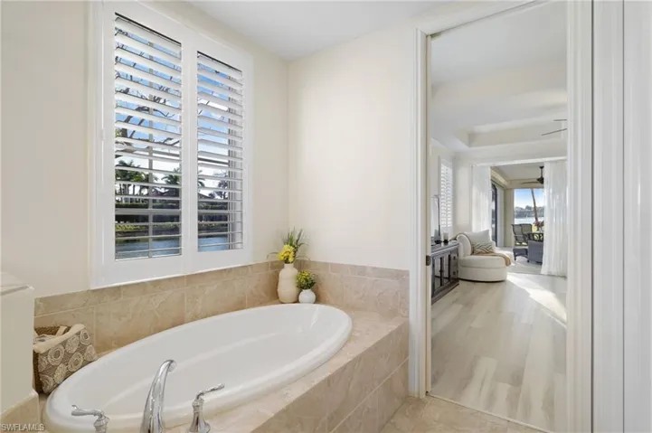 10821 Vivaldi Ct 1901, Miromar Lakes, Florida 33913