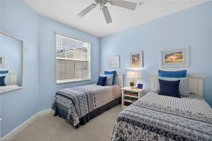 5015  Marina Cove  DR, Naples, FL 34112