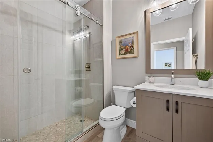 5015  Marina Cove  DR, Naples, FL 34112
