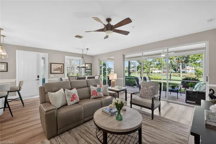 5015  Marina Cove  DR, Naples, FL 34112