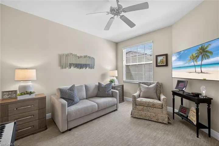 5015  Marina Cove  DR, Naples, FL 34112