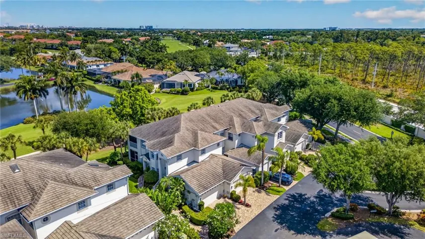 5015  Marina Cove  DR, Naples, FL 34112
