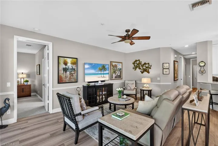 5015  Marina Cove  DR, Naples, FL 34112