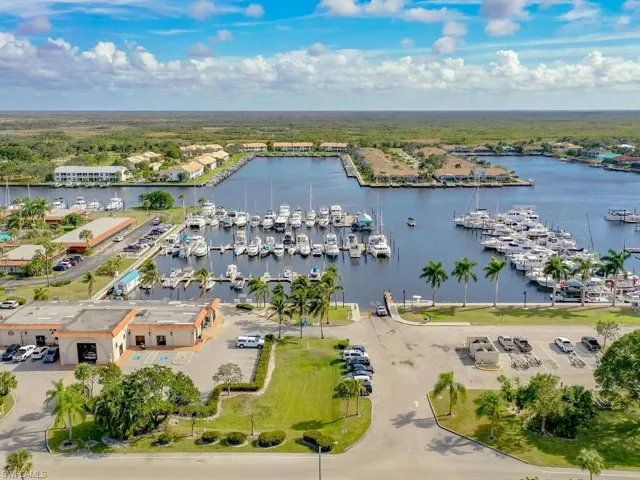 Community marina