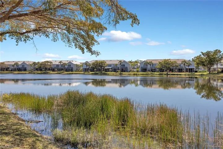 8291 Village Edge CIR # 2, FORT MYERS FL 33919