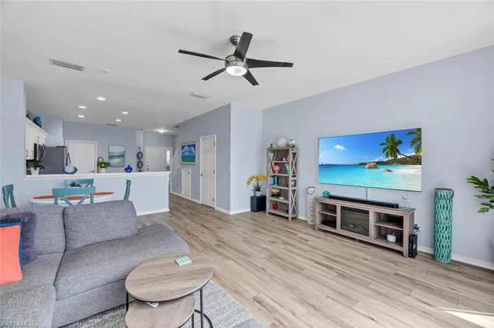 8291 Village Edge CIR # 2, FORT MYERS FL 33919