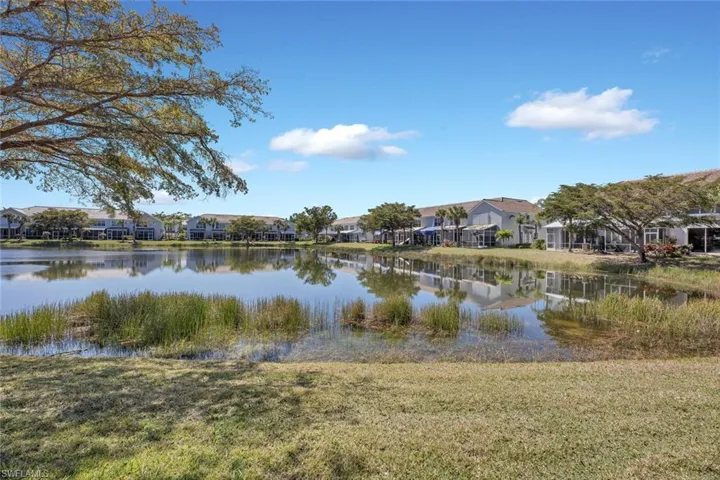 8291 Village Edge CIR # 2, FORT MYERS FL 33919