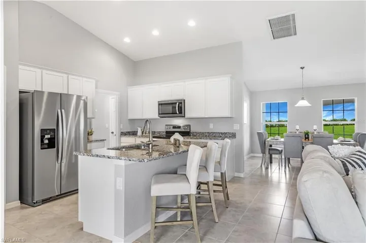 2003 Nw 27th St, Cape Coral Fl 33993