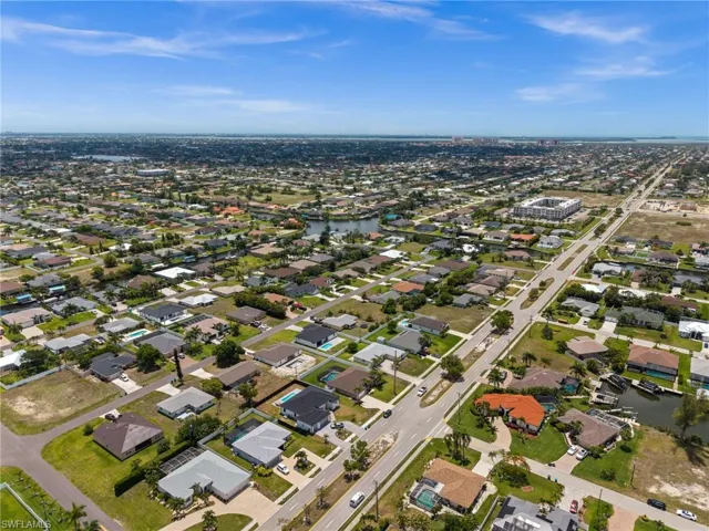 3917  Agualinda  BLVD, Cape Coral, FL 33914