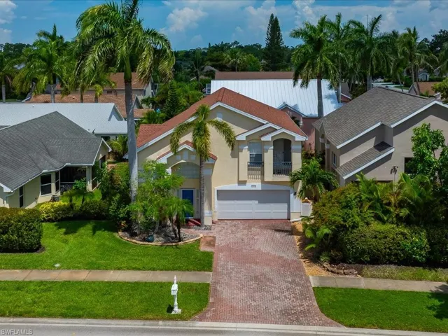 3570 Kent Dr 23, Naples, Florida 34112