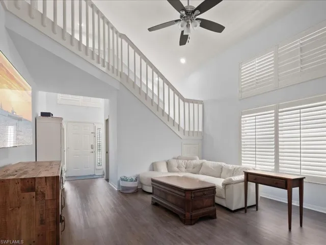 3570 Kent Dr 23, Naples, Florida 34112