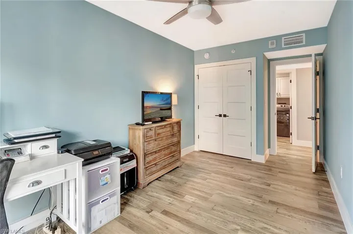 Guest bedroom-2