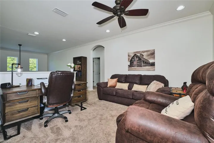 2710 Brightside Ct, Cape Coral, Florida 33991