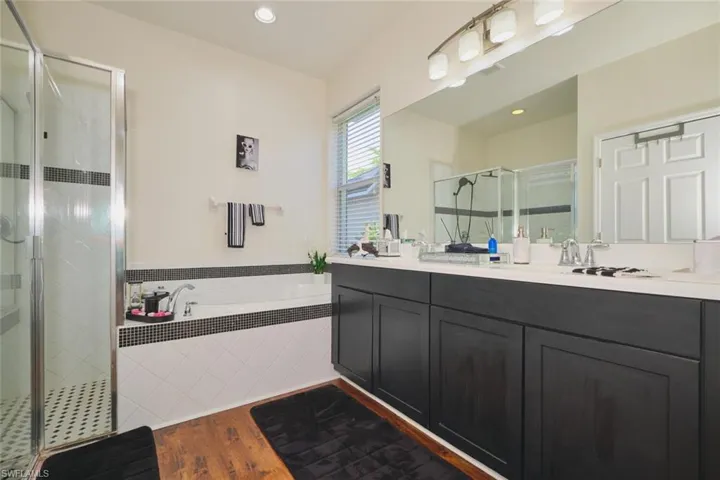 2710 Brightside Ct, Cape Coral, Florida 33991