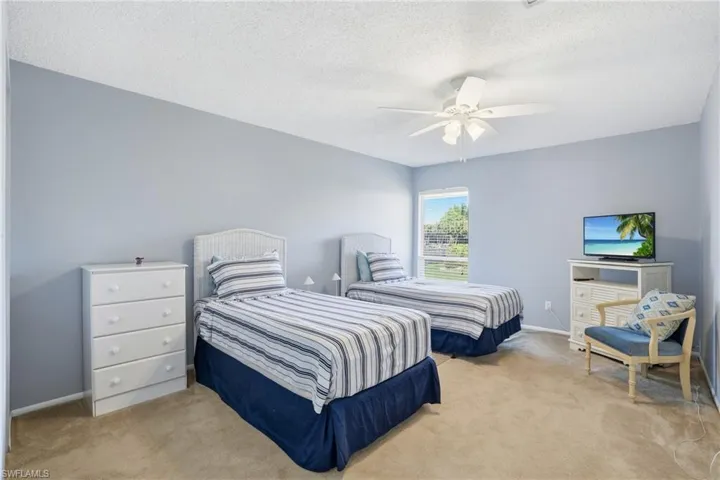 4289 Island Cir 1, Fort Myers, Florida 33919