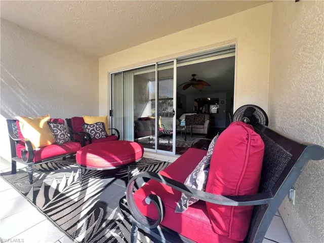 717 Landover Cir 103, Naples, Florida 34104