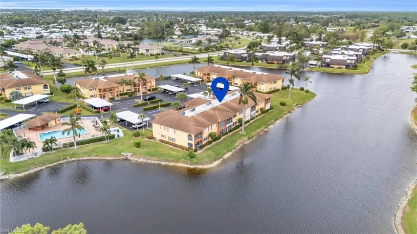 360  Charlemagne  BLVD, Naples, FL 34112
