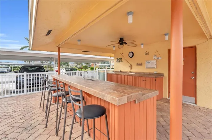 360  Charlemagne  BLVD, Naples, FL 34112