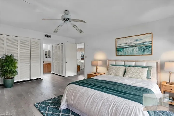 360  Charlemagne  BLVD, Naples, FL 34112
