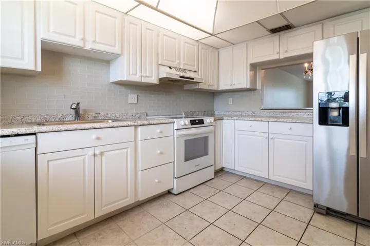 4940 Vincennes St 106, Cape Coral, Florida 33904