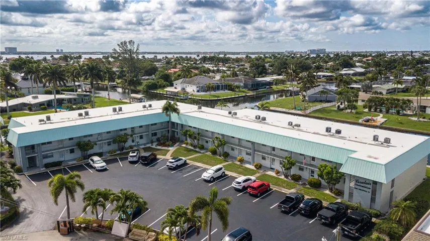 4940 Vincennes St 106, Cape Coral, Florida 33904