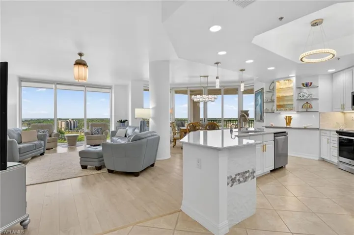 3426 Hancock Bridge Pkwy 1008, North Fort Myers, Florida 33903