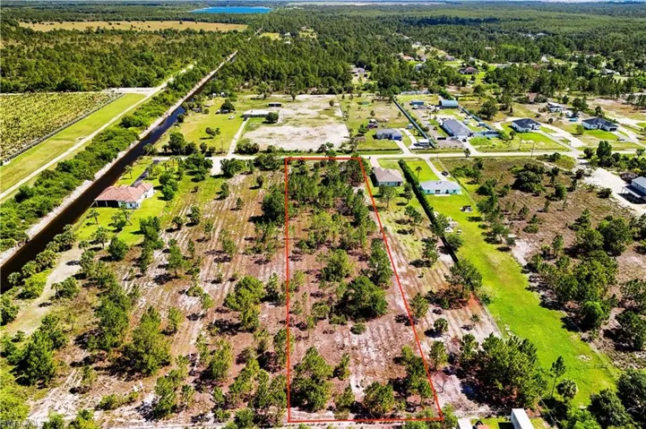 2306 56th Ave Ne, Naples, Florida 34120