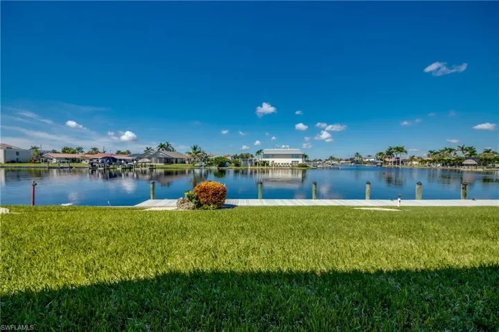 4016 Se 19th Ave 101, Cape Coral, Florida 33904