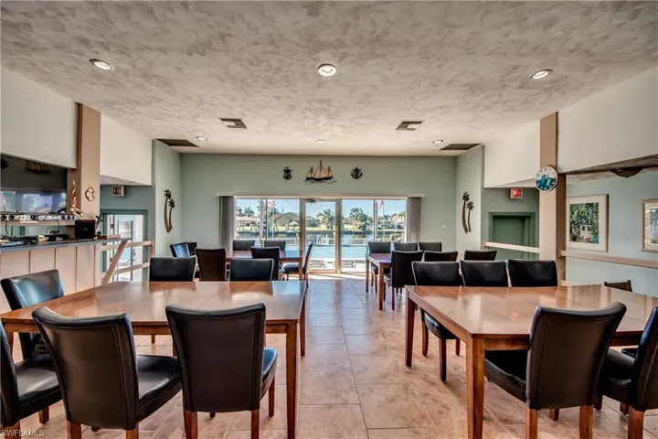 4016 Se 19th Ave 101, Cape Coral, Florida 33904
