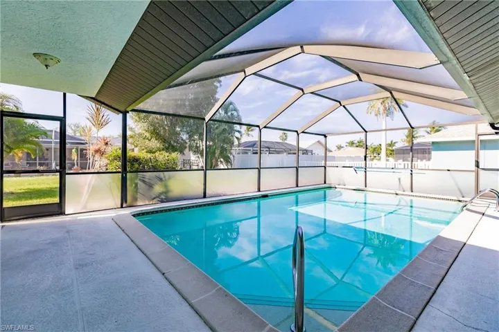 526 SW 51st  TER, Cape Coral, FL 33914