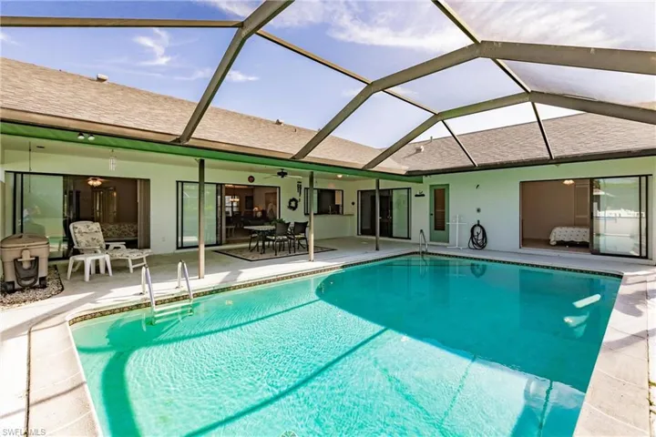 526 SW 51st  TER, Cape Coral, FL 33914